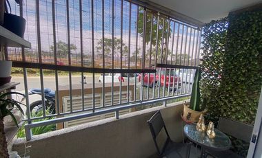 Se vende lindo departamento,primer piso, comuna de. sector Pie Andino, Pte.. Alto, a 5 minutos Mall Tobalaba, casi nuevo