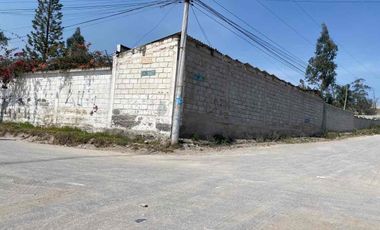 Venta de Terreno y  propiedad ideal para inversión San Antonio de Pichincha, sector Huasipungo, Quito