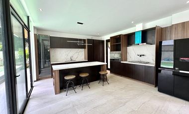 Spectacular Brand New House and Lot for Sale in Hillsborough Alabang, Muntinlupa City