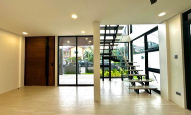 Inviting Brand New 2-Storey House and Lot for Sale in The Orchard Residential Estates, Dasmariñas Cavite