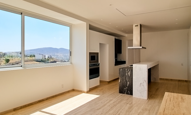 PENTHOUSE DE TRES NIVELES VALLE DE PORTO, LOMAS DE ANGELOPOLIS