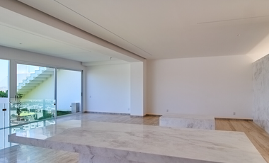 PENTHOUSE DE TRES NIVELES VALLE DE PORTO, LOMAS DE ANGELOPOLIS