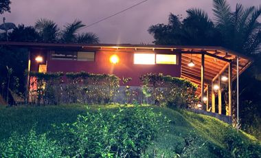 VENTA/RENTA, HERMOSA QUINTA VACACIONAL AMOBLADA PEDRO VICENTE MALDONADO