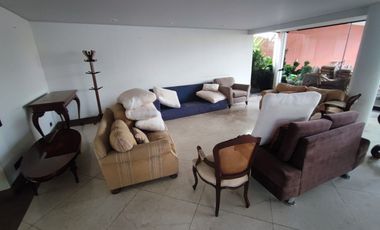 Exclusiva CASA EN VENTAo terreno En Surco Con Piscina, Cancha DE FRONTON Y Amplios Ambientes