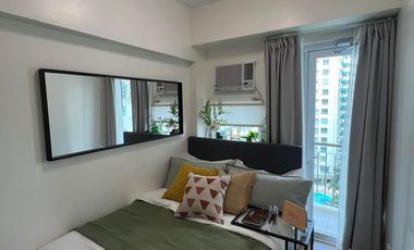 2 Bedrooms 38sqm condo unit Rent To Own Palm Beac West in Bay Area Pasay