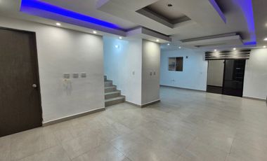 Casa en VENTA en Cumbres Calzadas