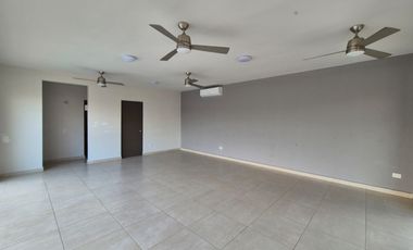 Casa en VENTA en Cumbres Calzadas
