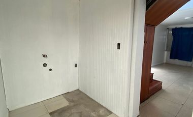 En Venta Casa De 2 Pisos; 4d, 2b Y E, En pje. Cautín, La Florida (metro Santa Julia)