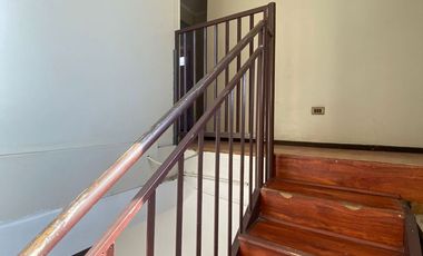 En Venta Casa De 2 Pisos; 4d, 2b Y E, En pje. Cautín, La Florida (metro Santa Julia)