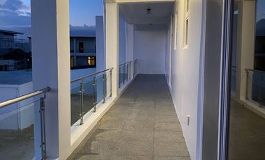 HOUSE & LOT FOR SALE IN CLARK SUN VALLEY PAMPANGA