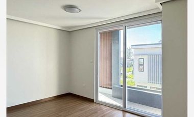 3-Storey House and Lot for Sale, Greenwoods Executive Village, Taytay, Rizal