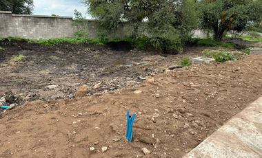 VENTA de TERRENO dentro de fracc. El Encino, con campo de golf y bellas vistas, lote 5