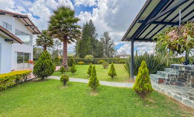 RENTO CASA CAMPESTRE AMOBLADA EM RIONEGRO