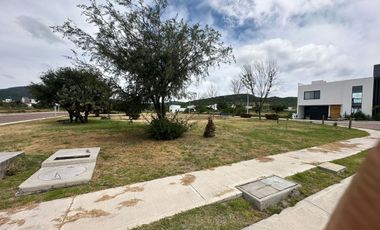 VENTA TERRENO HABITACIONAL de 199 m2 en Residencial El Encino, S. del Olmo Lt.1