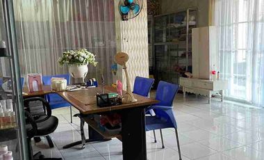 Ruko 3 lantai lokasi pinggir jalan raya dekat rumah sakit di kaliabang tengah bekasi utara