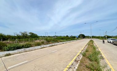 Directly opposite Cha-Am Provincial Waterworks Office – High-Potential Location! (10 M THB/RAI)