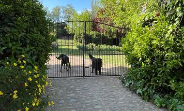 Cómoda casa en maravillosa parcela, seguro loteo en Paine