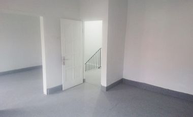 Sewa Rumah di Matraman Dekat Pasar Pramuka, Gramedia Matraman, Mall Green Pramuka, RS Primaya Evasari