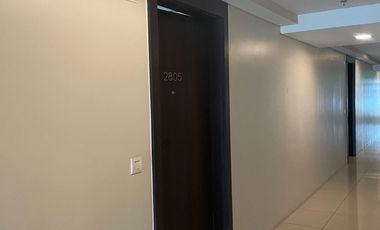 SACRIFICE RUSH SALE BRAND NEW ONE Bedroom Unit LOWEST PRICE  10.88M   in KROMA Tower, Makati – Brand New, Fully Furnished