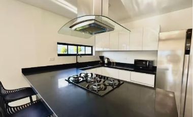 Casa Comercial Amoblada En Arriendo en La Mina ,Envigado Antioquia