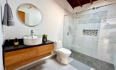 Casa Comercial Amoblada En Arriendo en La Mina ,Envigado Antioquia