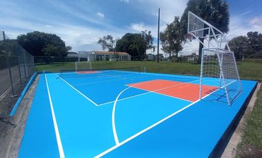 Casa campestre, 4 habitaciones con baño, cuarto de empleada