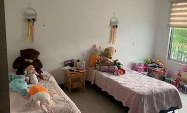 Casa campestre, 4 habitaciones con baño, cuarto de empleada