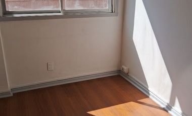 Departamento En Las Urbinas Con Providencia