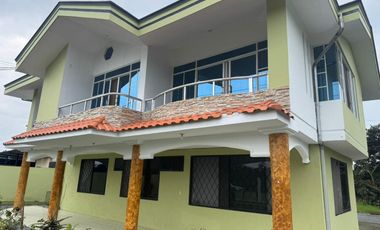 PROPIEDAD RENTERA EN VENTA SANTO DOMINGO DE LOS TSACHÍLAS