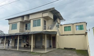 PROPIEDAD RENTERA EN VENTA SANTO DOMINGO DE LOS TSACHÍLAS