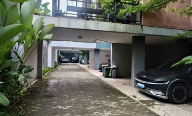 RUMAH PLUS KANTOR DI CLUSTER KARANG TENGAH LEBAK BULUS