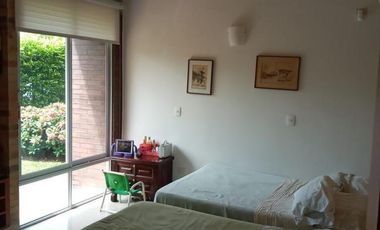 Casa campestre. Rodeada de Bosques naturales. Sector Cerritos, Pereira, Risaralda, Colombia. Zona con mayor valorización en Colombia.