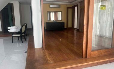 5Bedrooms Maintained House For Sale