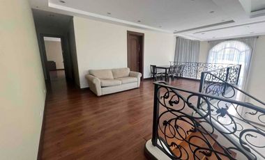 5Bedrooms Maintained House For Sale