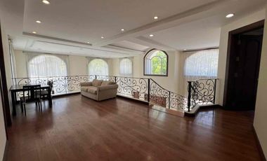 5Bedrooms Maintained House For Sale