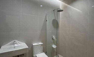 Zen type 3storey triplex for sale Ready for Occupancy