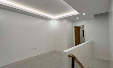 Zen type 3storey triplex for sale Ready for Occupancy