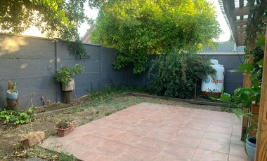 Se vende hermosa casa no pareada en villa Pucara Talca