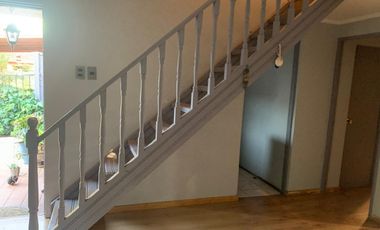 Se vende hermosa casa no pareada en villa Pucara Talca