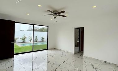 Casa nueva en venta de 1 piso frente a parque con alberca al norte de Mérida