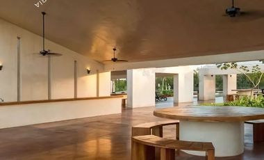 Casa nueva en venta de 1 piso frente a parque con alberca al norte de Mérida