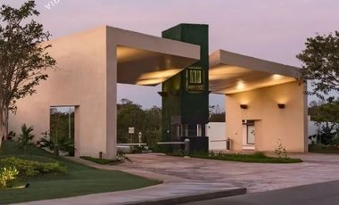 Casa nueva en venta de 1 piso frente a parque con alberca al norte de Mérida