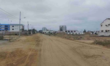 SOLAR A 200 METROS DEL MAR