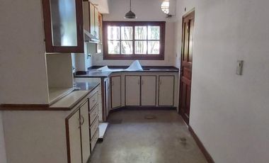 EN ALQUILER HERMOSA Y COMODA CASA 4 DORMITORIOS