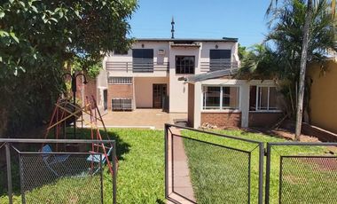 EN ALQUILER HERMOSA Y COMODA CASA 4 DORMITORIOS