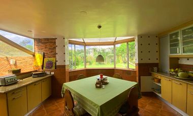 HERMOSA CASA DE UNA SOLA PLANTA DE VENTA EN NAYÓN TANDA!