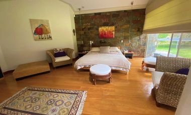 HERMOSA CASA DE UNA SOLA PLANTA DE VENTA EN NAYÓN TANDA!