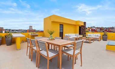 Casa Sol, Lista para estrenar
