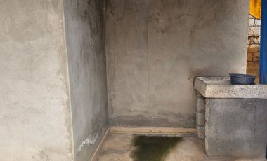 PEQUEÑA CASA EN OBRA NEGRA UBICADA EN ATOTONILCO  CALLE LAS FLORES