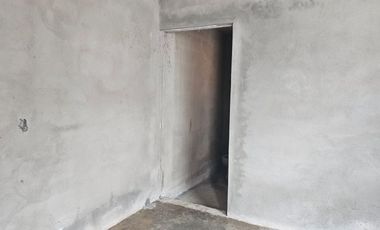 PEQUEÑA CASA EN OBRA NEGRA UBICADA EN ATOTONILCO  CALLE LAS FLORES